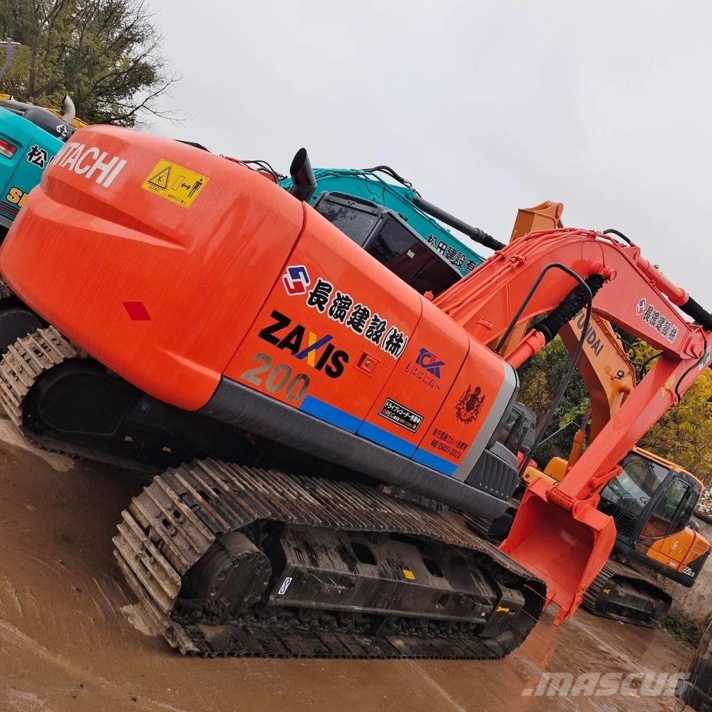 Hitachi Zaxis 200 -3G Roomikekskavaatorid