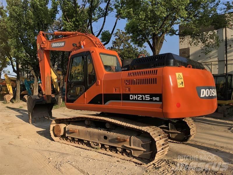 Doosan DH 215-7 Roomikekskavaatorid