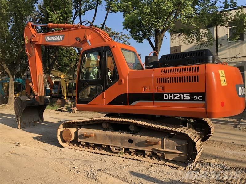Doosan DH 215-7 Roomikekskavaatorid