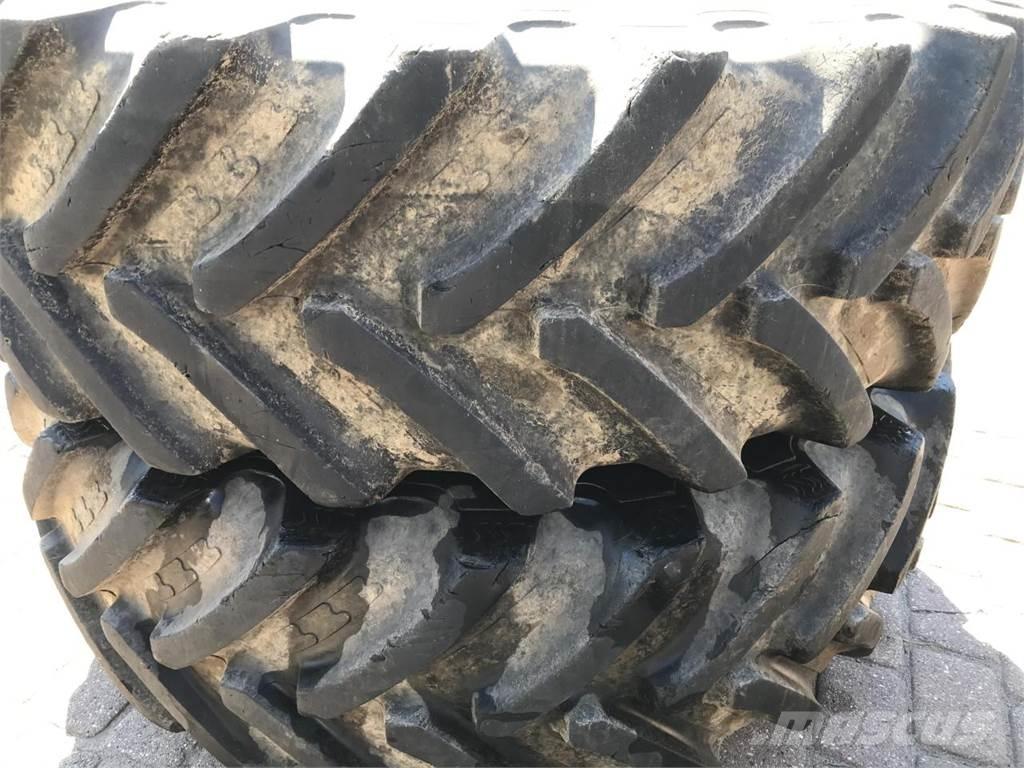 BKT 650/85R42 Rehvid, rattad ja veljed