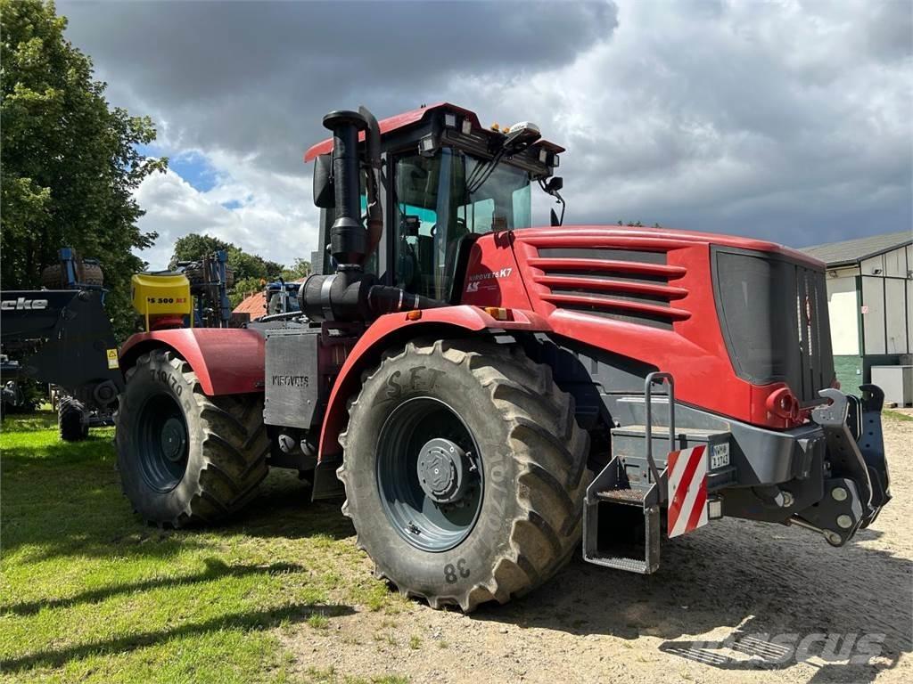 Kirovets K 743 Traktorid