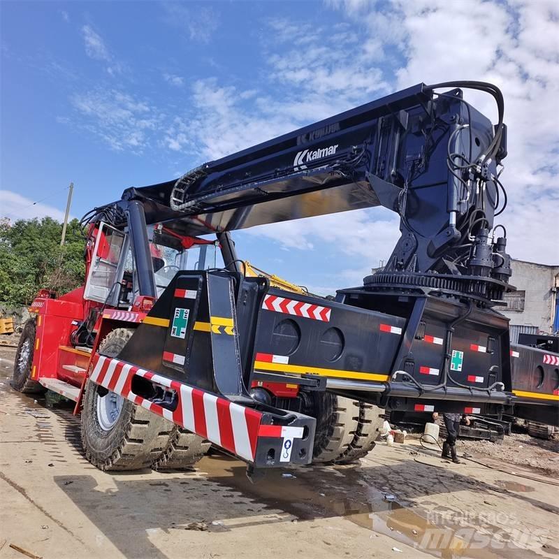 Kalmar DRF 450 Konteineritõstukid