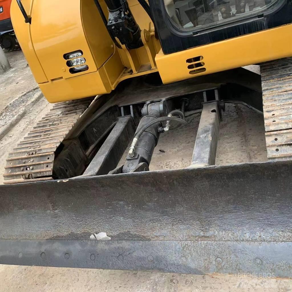 CAT 308 Miniekskavaatorid < 7 t