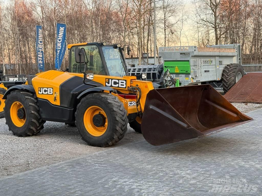 JCB 526-56 Agri Teleskoop rataslaadurid
