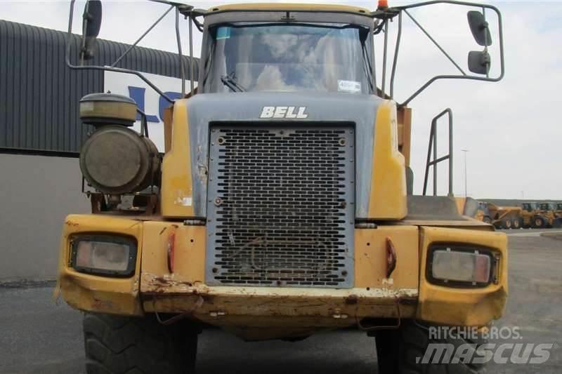 Bell B40D 6X6 Liigendraamiga pinnaseveokid