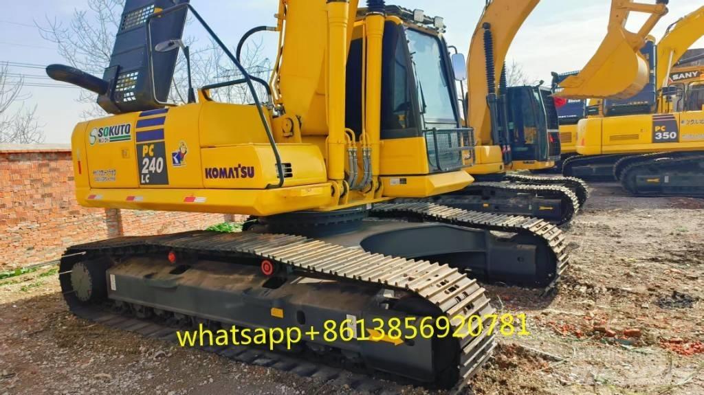 Komatsu PC 240-8 Roomikekskavaatorid