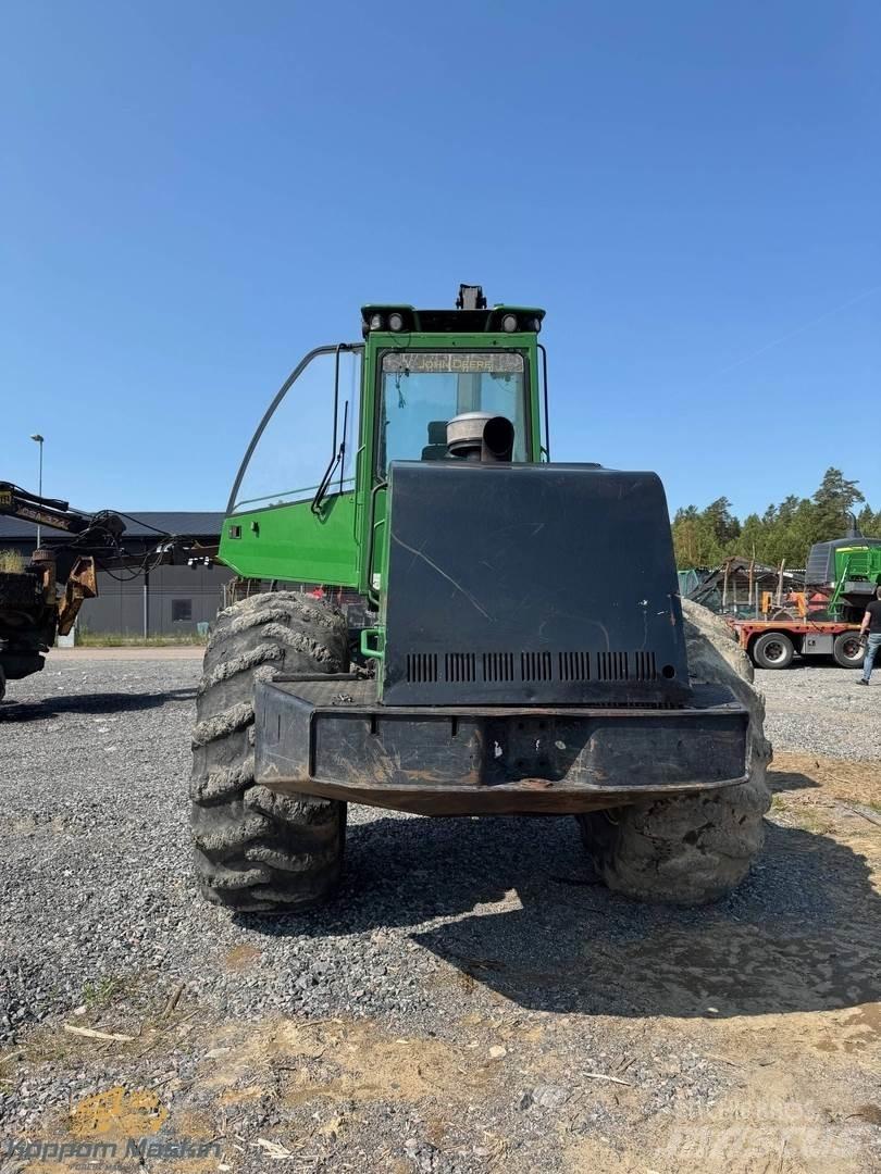 John Deere 1470D Harvesterid