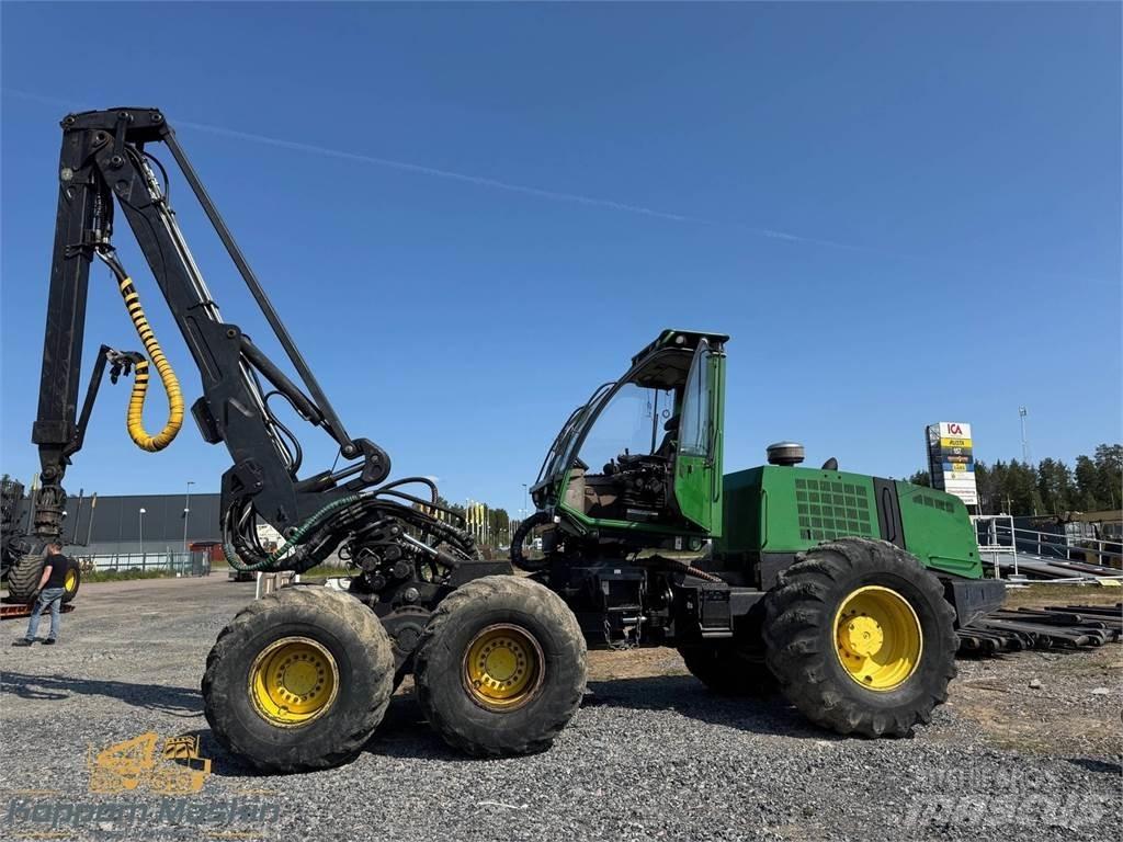John Deere 1470D Harvesterid