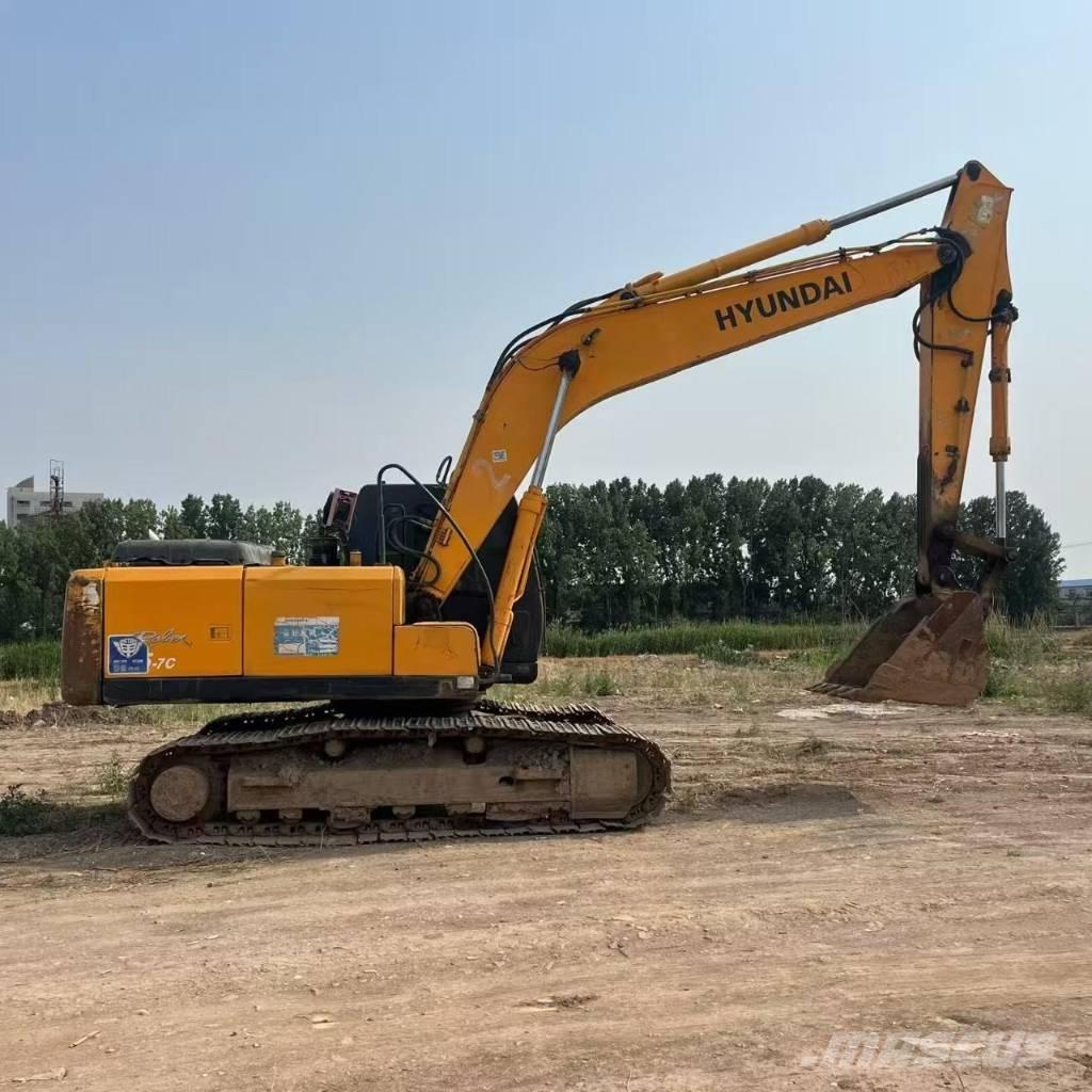 Hyundai Robex 215-7 Roomikekskavaatorid