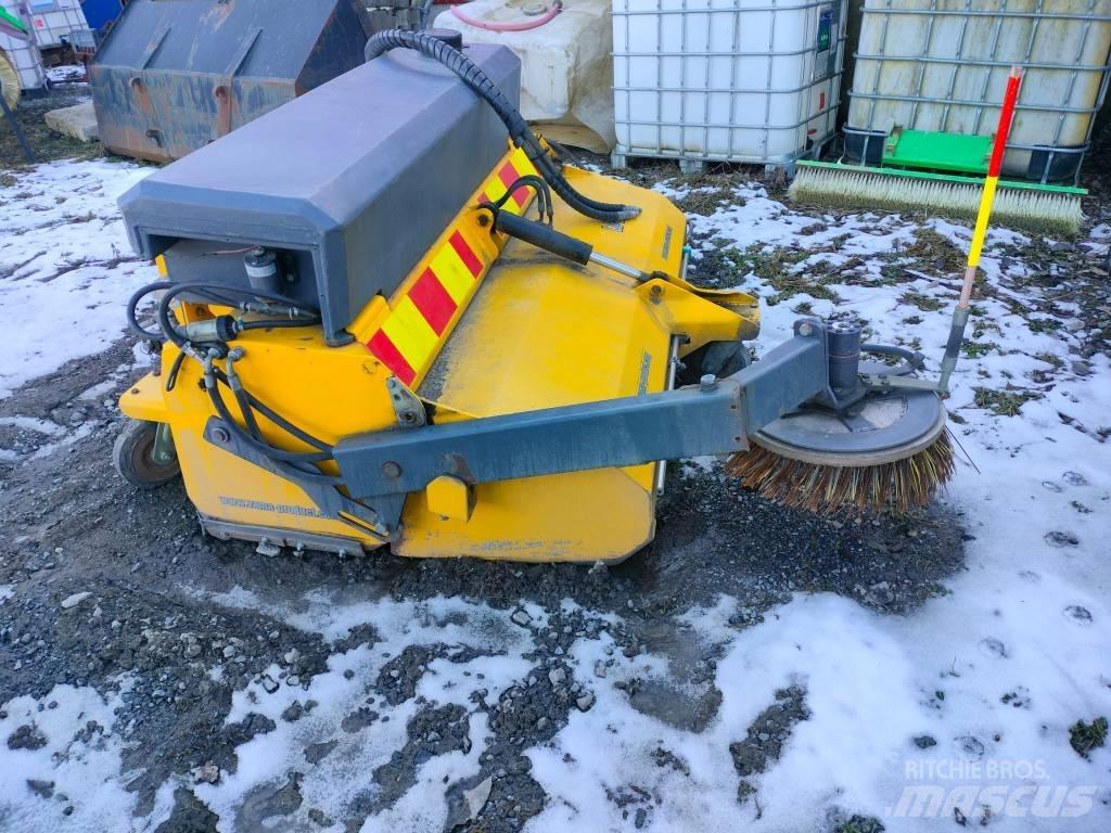 Vama EHK/A2000 Tänavapuhastusmasinad