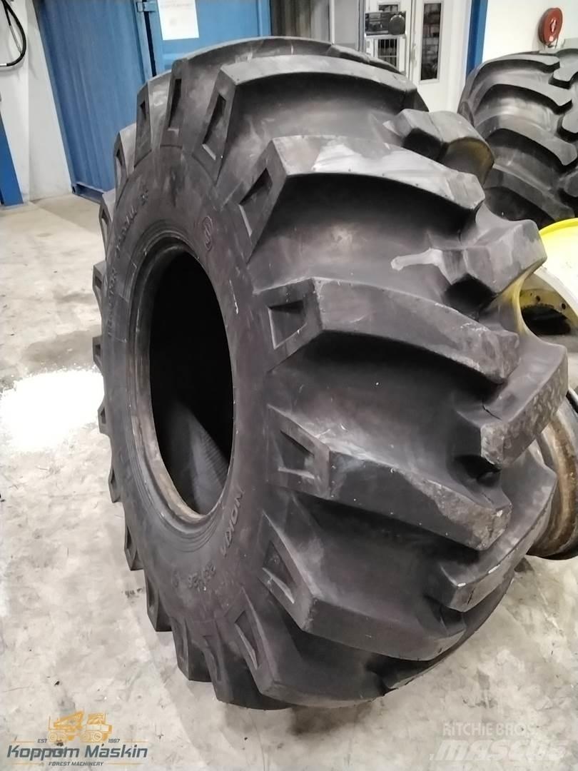 Nokian Trs 23,1x26 Rehvid, rattad ja veljed