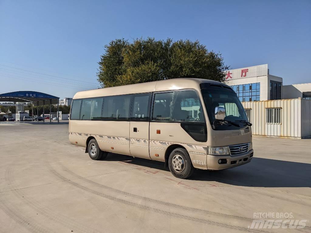 Toyota Coaster Bus Väikebussid