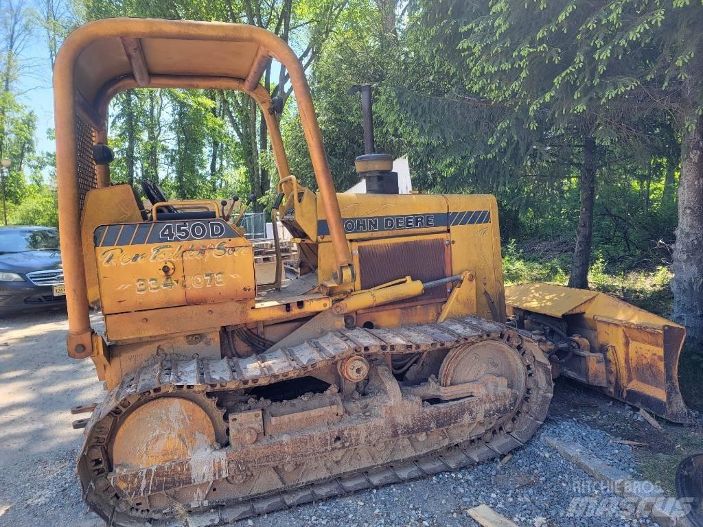 John Deere 450 D Roomikekskavaatorid