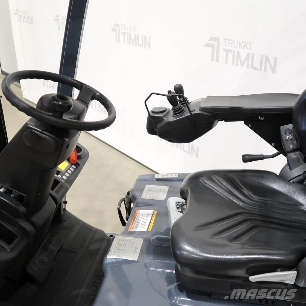 Toyota 8FBM20T Elektritõstukid