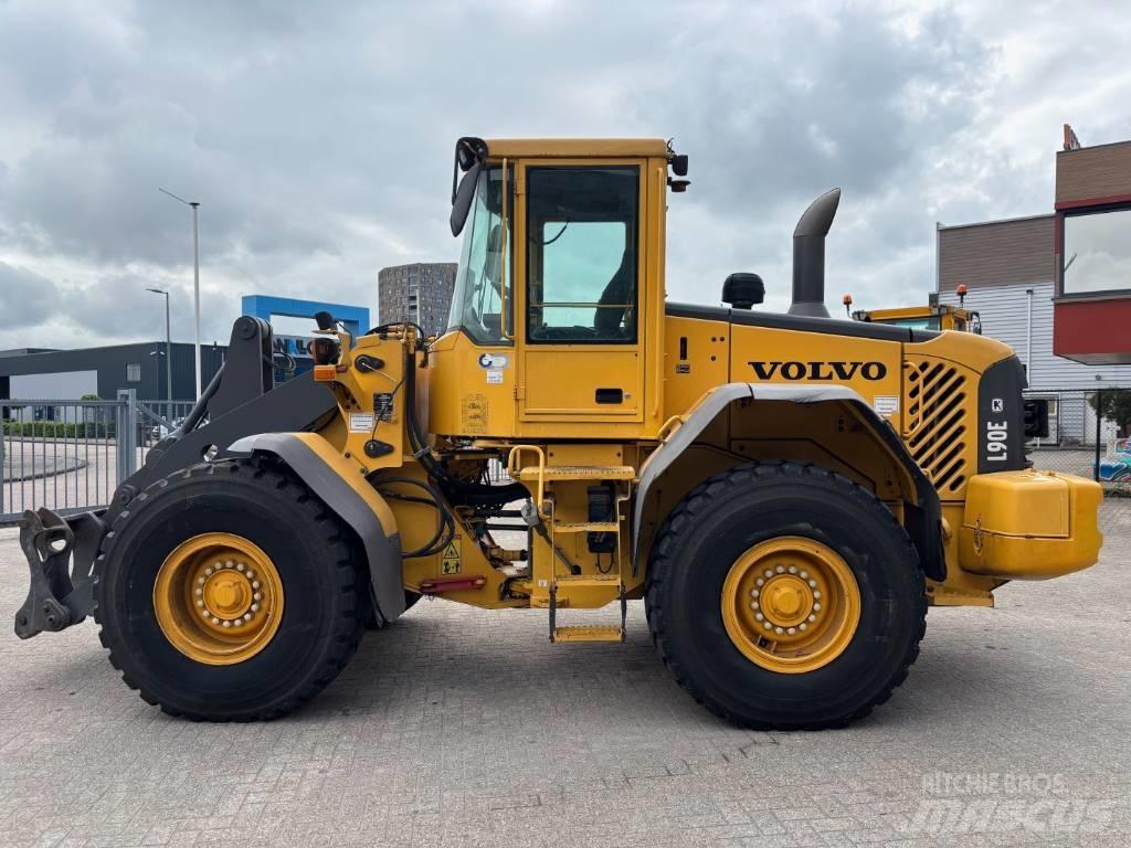 Volvo L 90 E Rataslaadurid