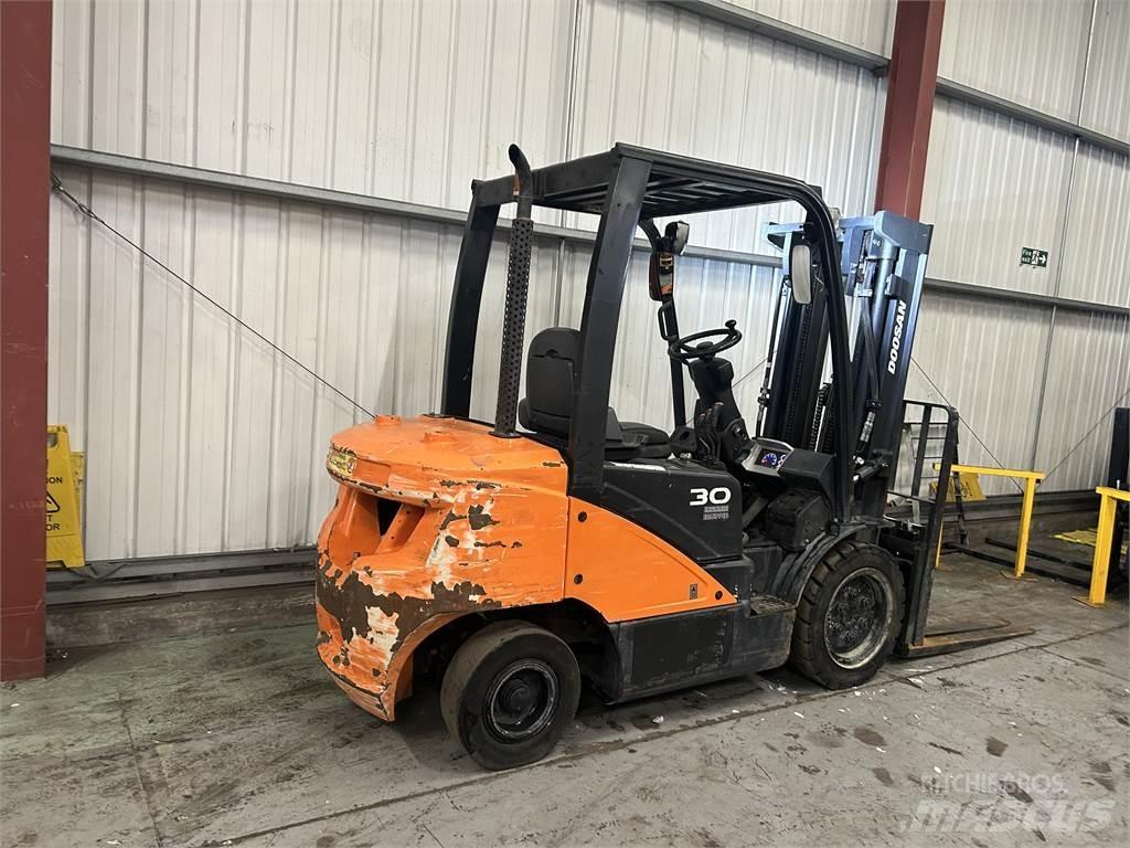 Doosan D30S-5 Diiseltõstukid