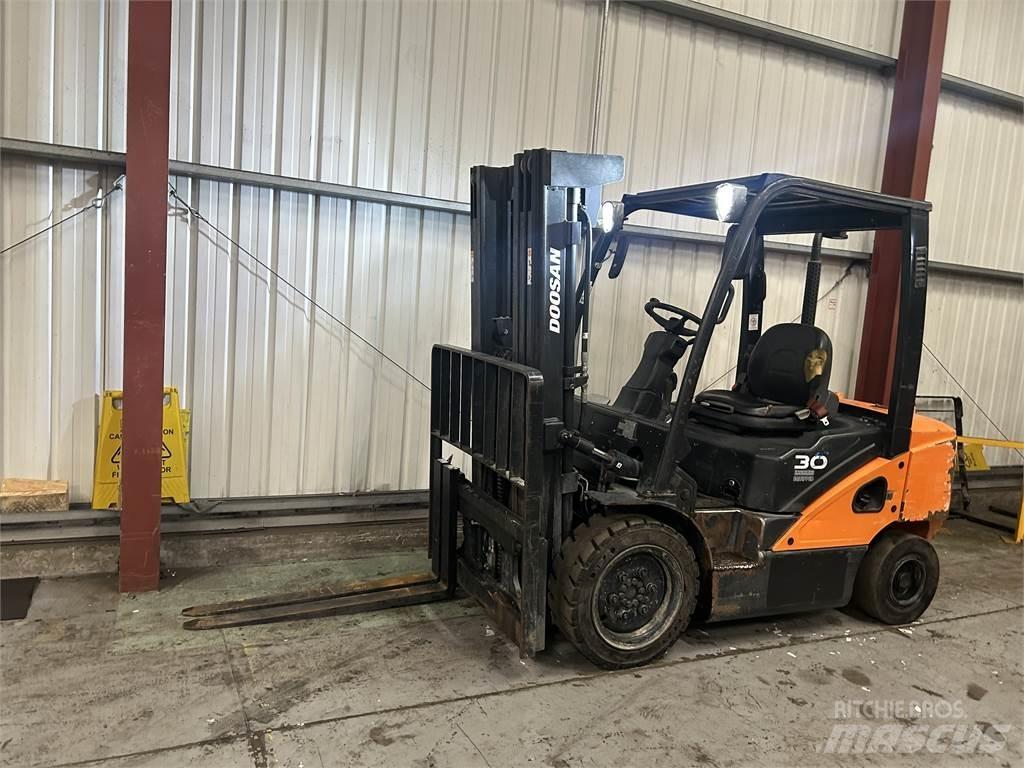Doosan D30S-5 Diiseltõstukid
