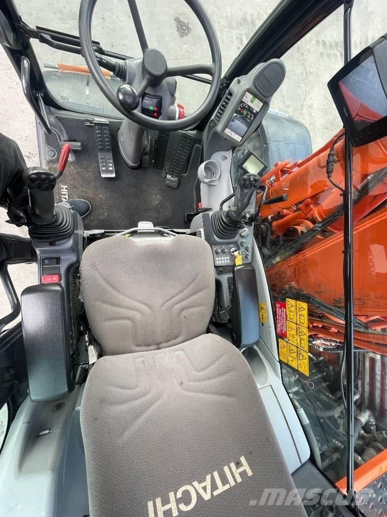 Hitachi 140W Ratasekskavaatorid