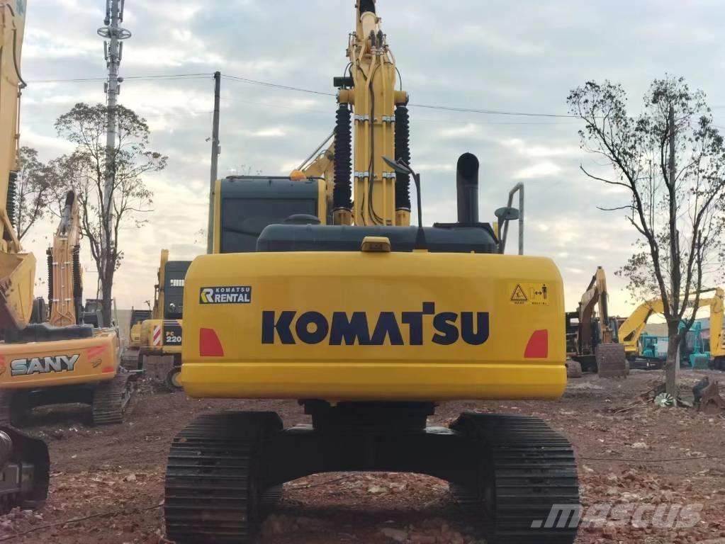 Komatsu PC 200-8 Roomikekskavaatorid