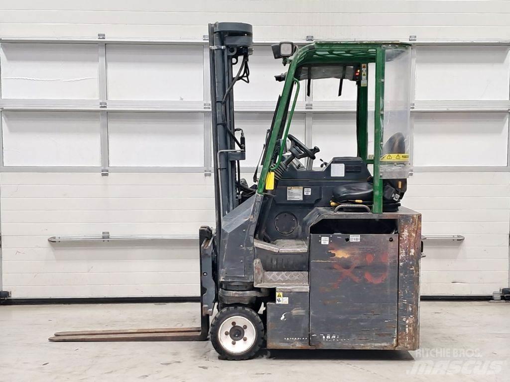 Combilift C3000CBE Külglaadurid