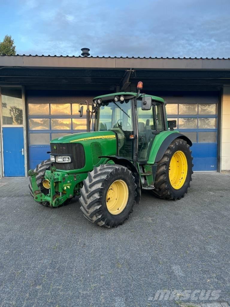 John Deere 6220 Traktorid