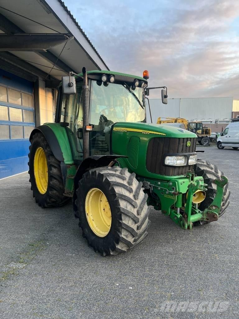 John Deere 6220 Traktorid