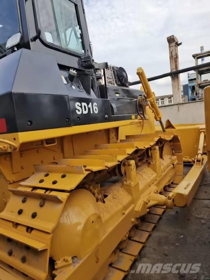 Shantui SD 22 Buldooserid