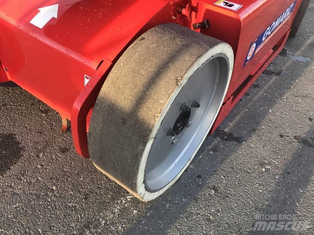 Manitou 120 AET J Iseliikuvad poomtõstukid