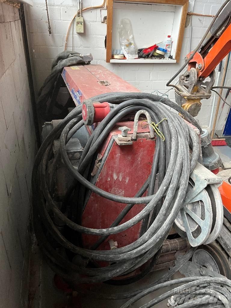 Hilti DSW 3018 E Kivisaed ja betoonisaed