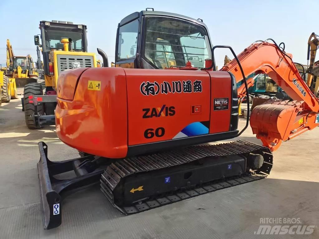 Hitachi ZX 60 Miniekskavaatorid < 7 t