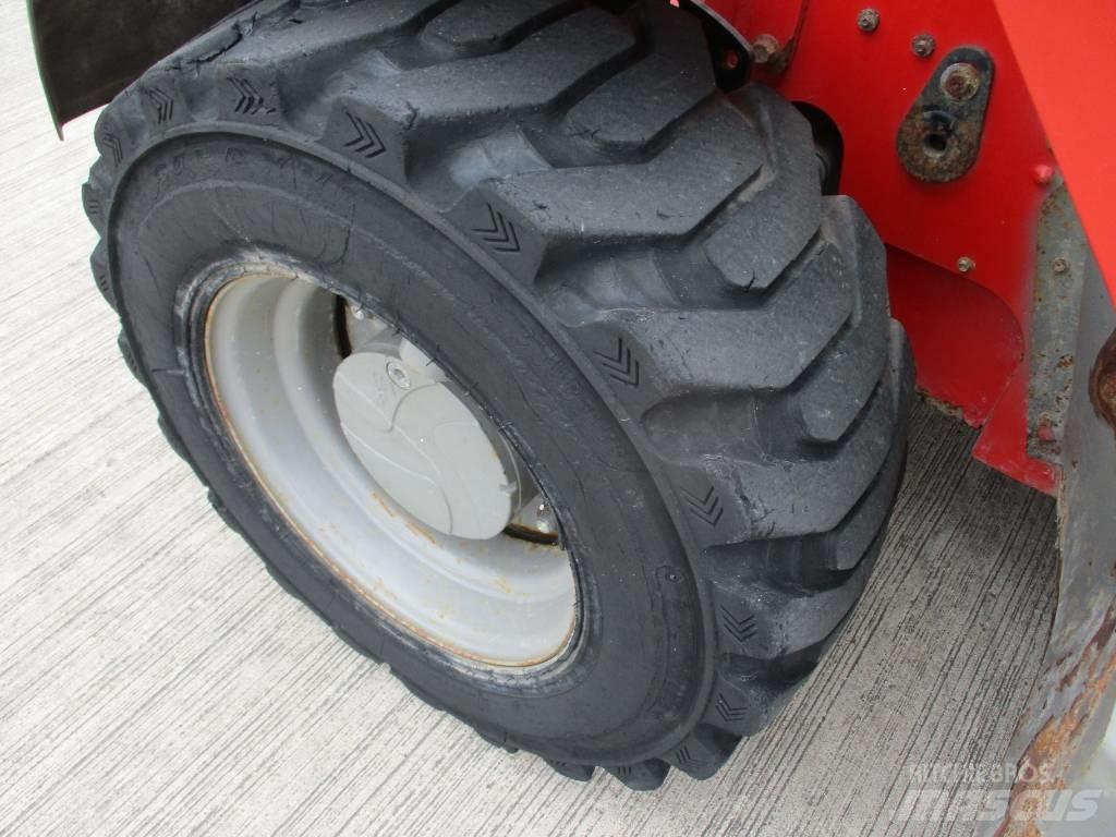 JCB 525-60 (656) Teleskooplaadurid