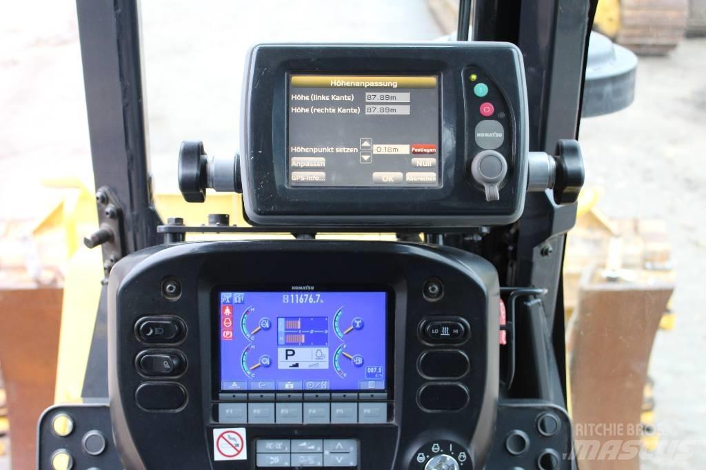 Komatsu D 61 PXI-23 Buldooserid
