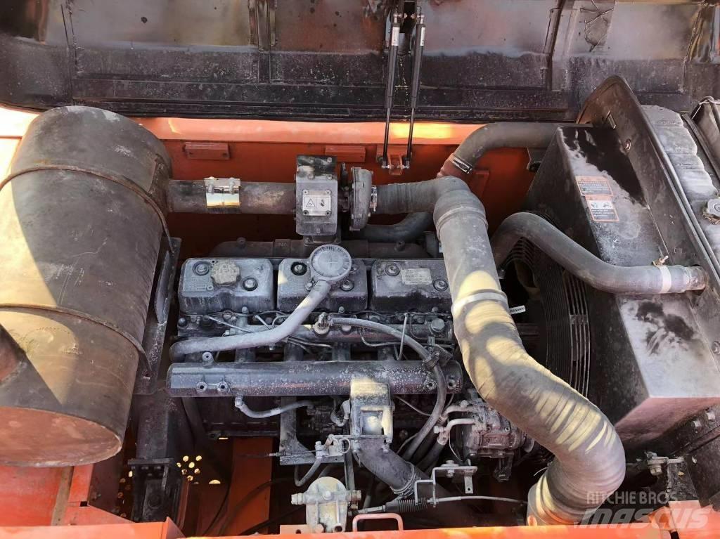 Doosan 300-7 Roomikekskavaatorid