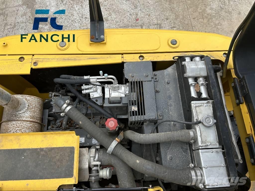 Komatsu pc130 Roomikekskavaatorid