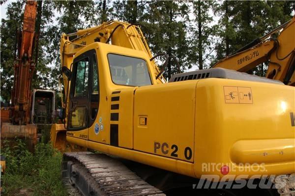 Komatsu PC 200-6 Roomikekskavaatorid