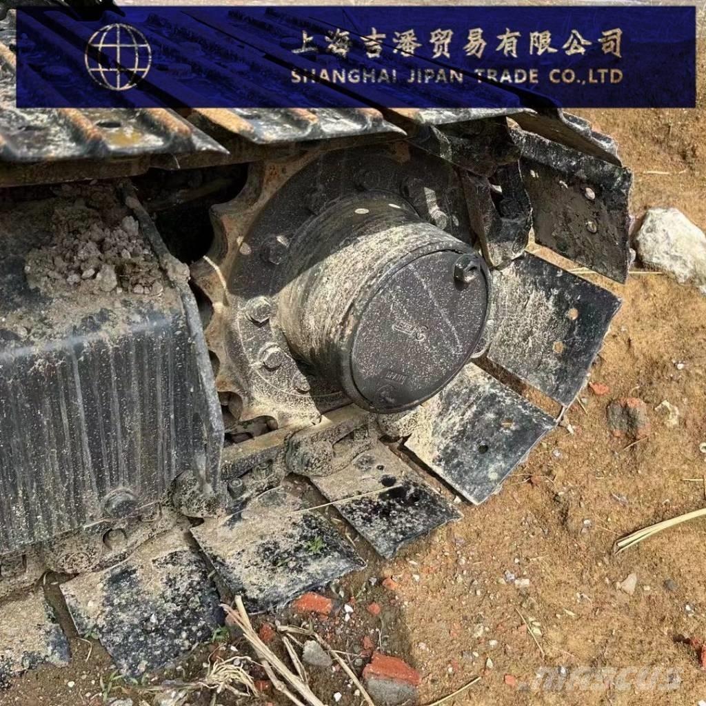 Komatsu PC 56 Roomikekskavaatorid