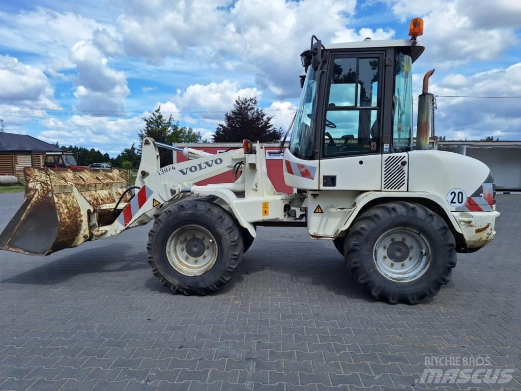 Volvo L 30 B Rataslaadurid