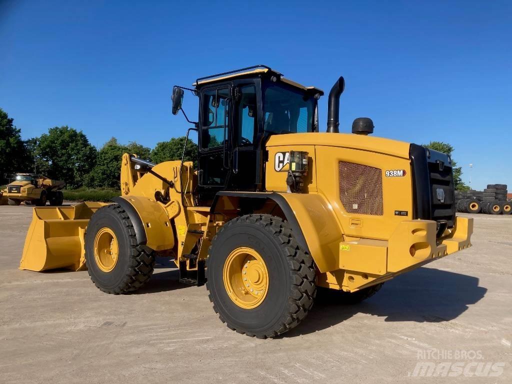 CAT 938M Rataslaadurid