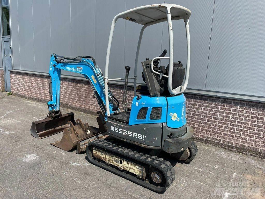 Messersi M-16U Miniekskavaatorid < 7 t