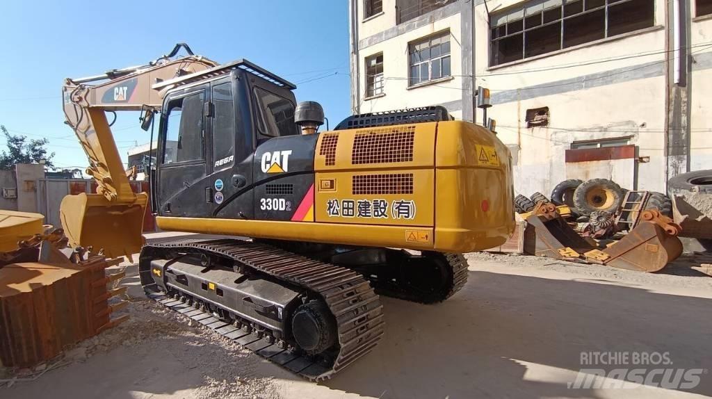 CAT 330 D2 Roomikekskavaatorid