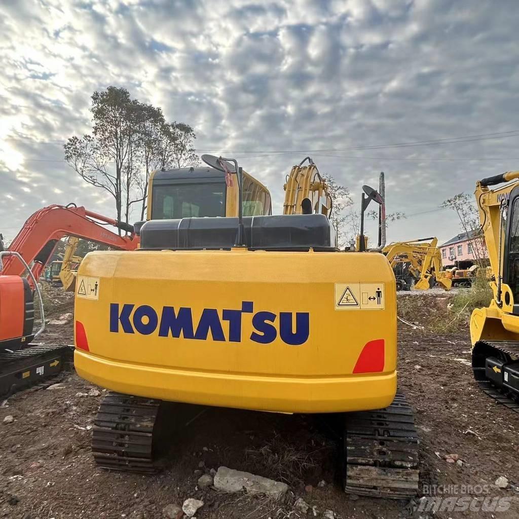 Komatsu PC 110 Väikeekskavaatorid 7t-12t