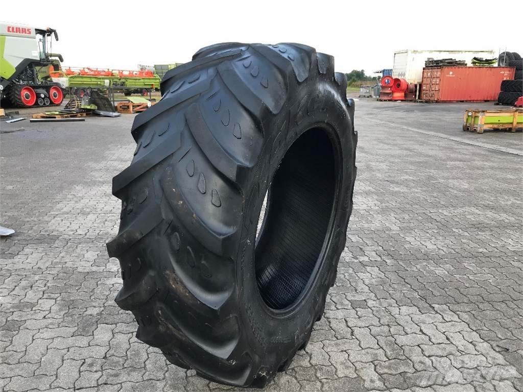 Kleber 520/85 R38 Rehvid, rattad ja veljed