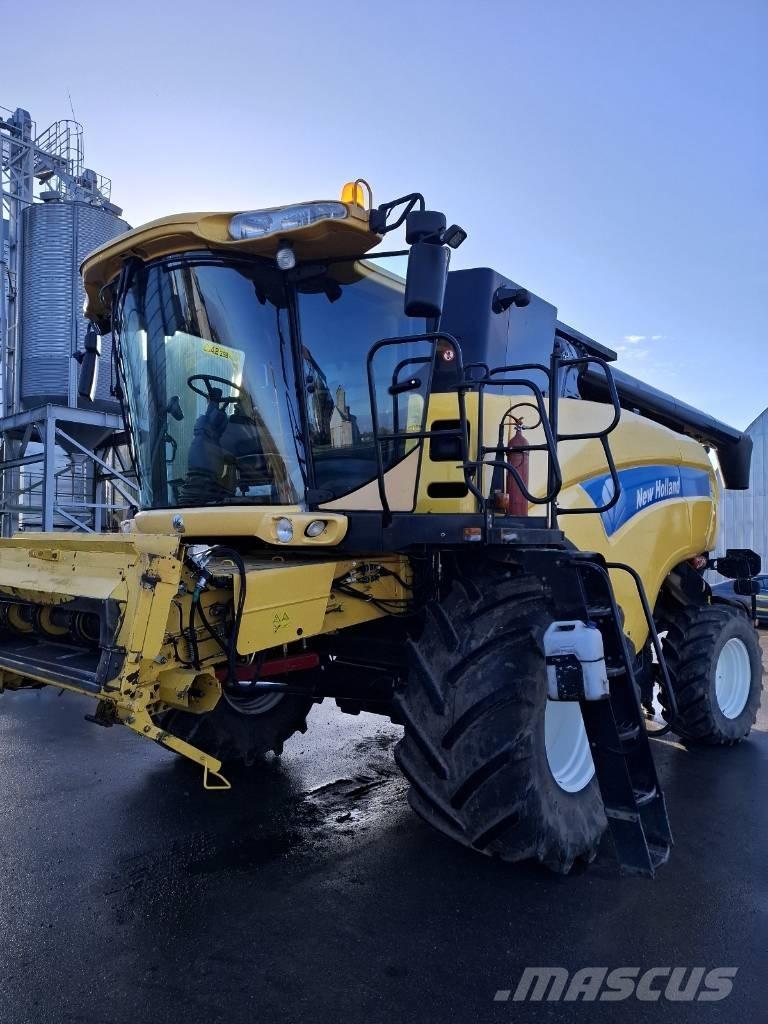 New Holland CX 840 Teraviljakombainid