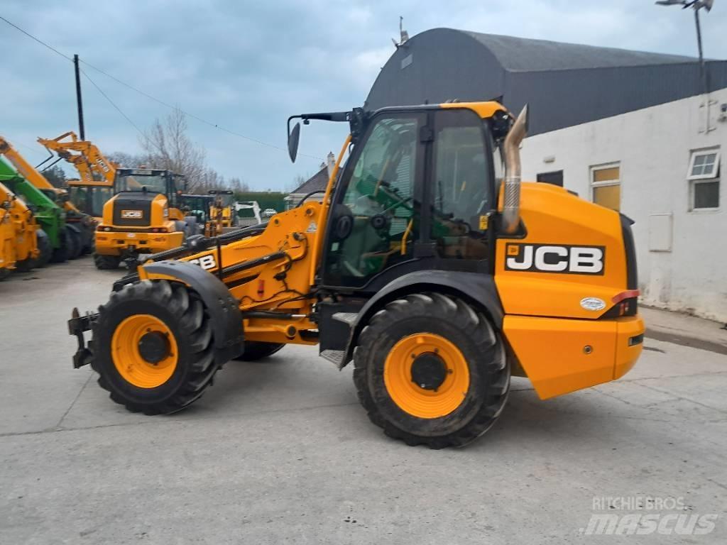 JCB TM 320 S Põllumajanduslikud teleskoopkäitlejad