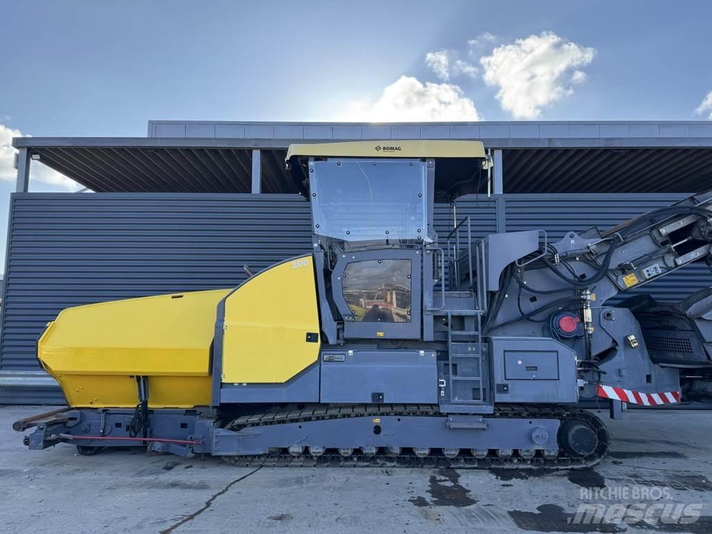 Bomag BMF 2500 S Asfaldilaoturid