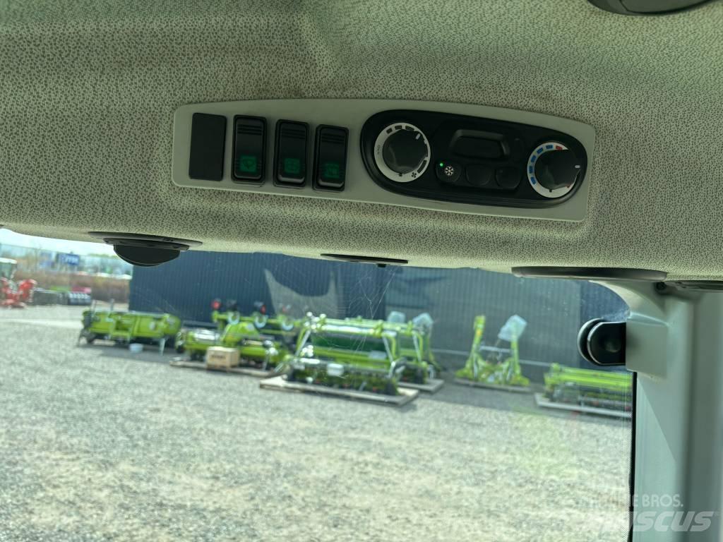CLAAS Atos 340 Traktorid