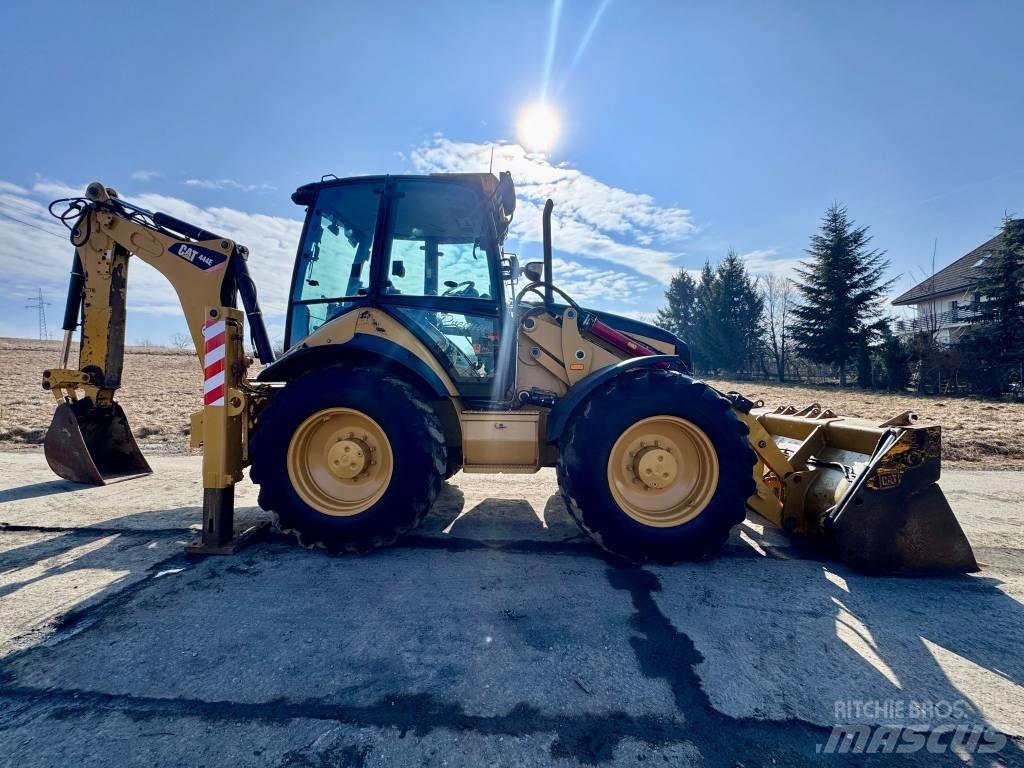 CAT 444 E Ekskavaatorlaadurid