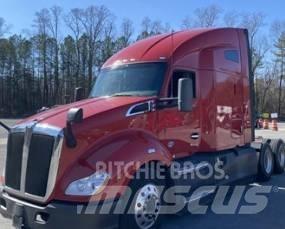 Kenworth T 680 Sadulveokid