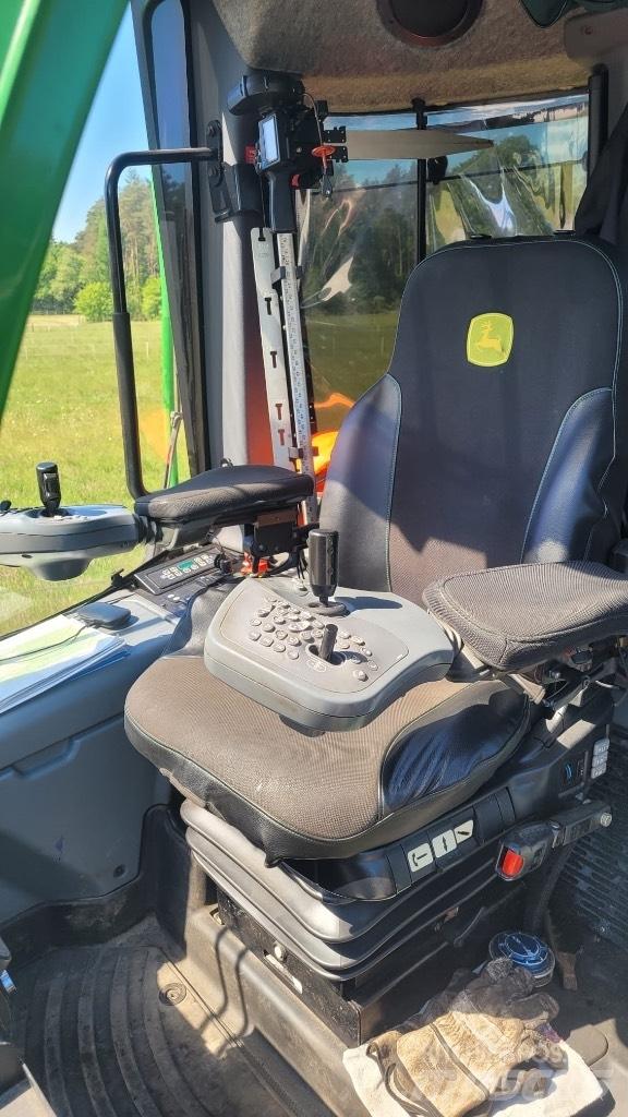 John Deere 1270 G Harvesterid