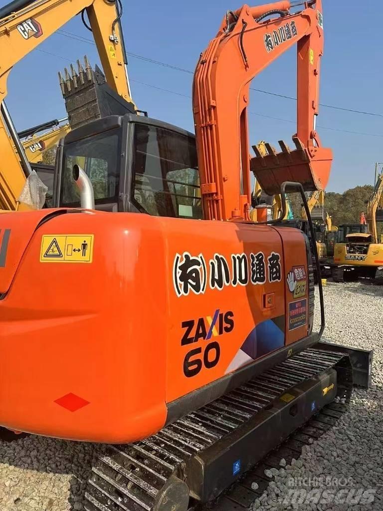 Hitachi ZX 60 Miniekskavaatorid < 7 t